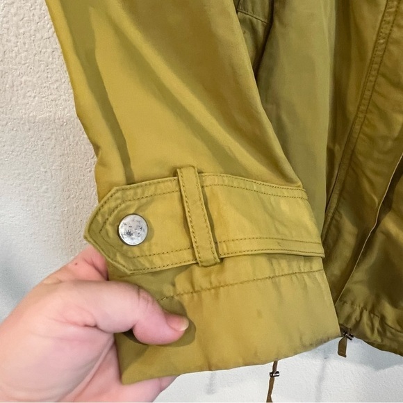 Eileen Fisher size medium yellow green lined light weight hooded raincoat - Picture 11 of 16